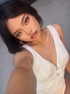 vaya.asem leaked photo #39