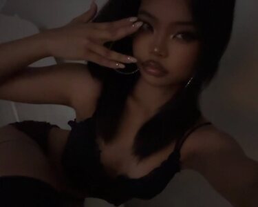 vaya.asem leaked photo #45