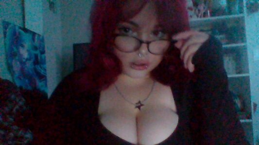 vcnllasky leaked photo #11