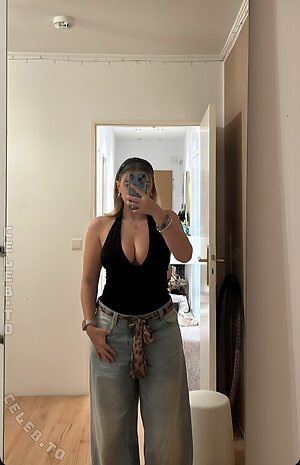 v.d.s.olivia Nude Leaked Photo #2