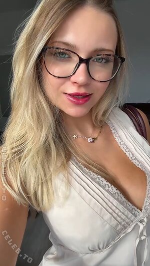 v.d.s.olivia leaked photo #33