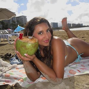 Vedika Sinha leaked photo #9