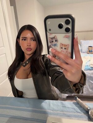 veebefr leaked photo #41