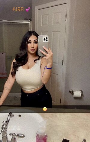 velizkira89 Nude Leaked Photo #5