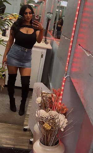 velizkira89 Nude Leaked Photo #27