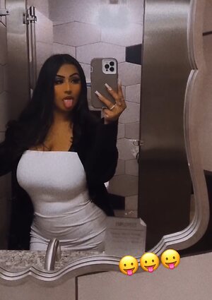 velizkira89 Nude Leaked Photo #29