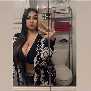 velizkira89 Nude Leaked Photo #82