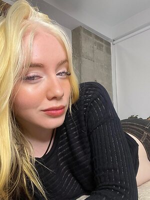 velvetvalen leaked photo #3