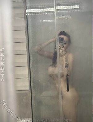 vemokitten_xoxo Nude Leaked Photo #4