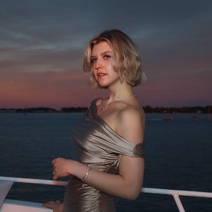 Vera Brandt leaked photo #16