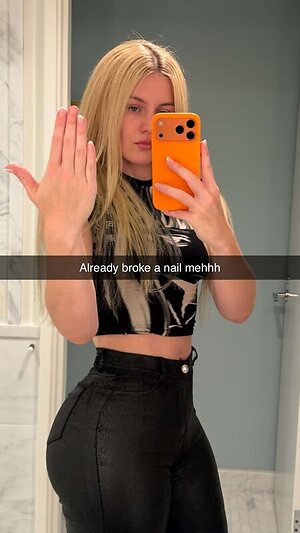 Vera Dijkmans leaked photo #6