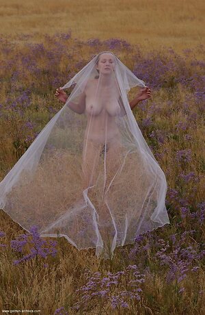 Vera Nude Leaked Photo #8