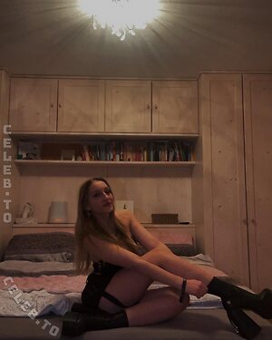 verenahxbxr Nude Leaked Photo #13