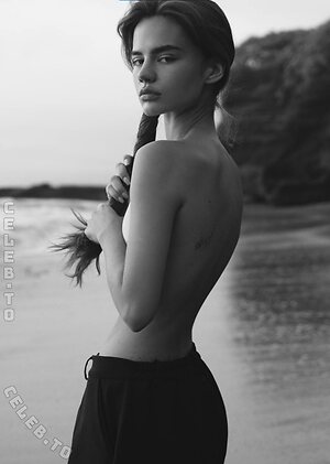 Vero Hanberg Nude Leaked Photo #15