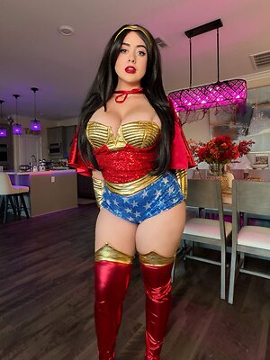 Veronica Rose leaked photo #7