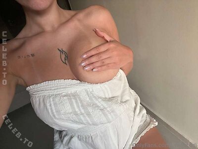 Veronika Mescudi Nude Leaked Photo #66