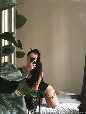 Veronika Mescudi Nude Leaked Photo #117