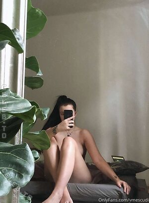 Veronika Mescudi Nude Leaked Photo #119