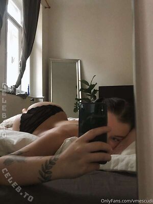 Veronika Mescudi Nude Leaked Photo #141