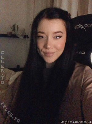 Veronika Mescudi Nude Leaked Photo #161