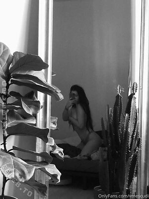 Veronika Mescudi Nude Leaked Photo #183