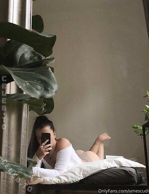 Veronika Mescudi Nude Leaked Photo #496