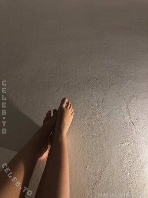 Veronika Mescudi Nude Leaked Photo #556