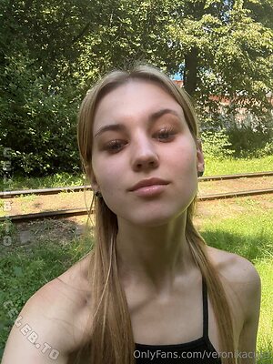 veronikacute leaked photo #30