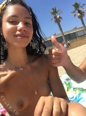 Vick Hope Nude Leaked Photo #2