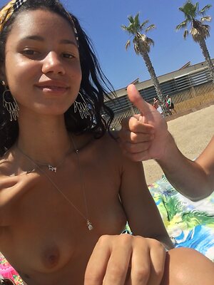 Vick Hope leaked photo #22