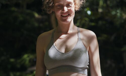 Vicky Krieps leaked photo #4