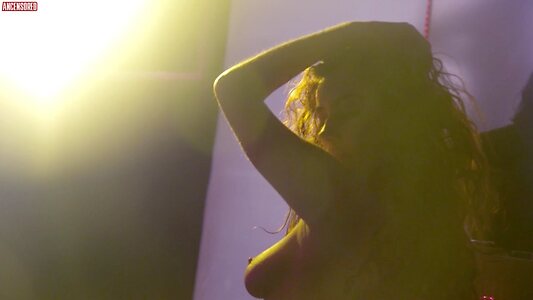 Victoria De Mare leaked photo #17