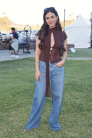 Victoria Justice leaked photo #202