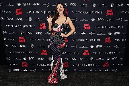Victoria Justice leaked photo #429