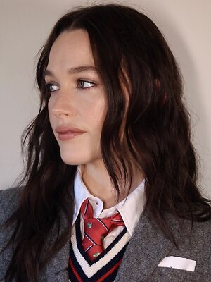 Victoria Pedretti leaked photo #9