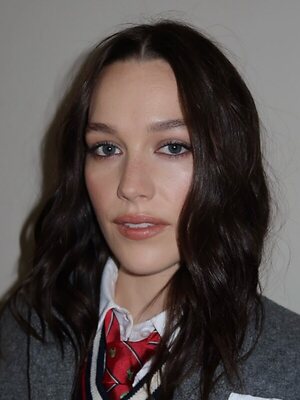 Victoria Pedretti leaked photo #10