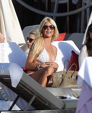 Victoria Silvstedt leaked photo #34
