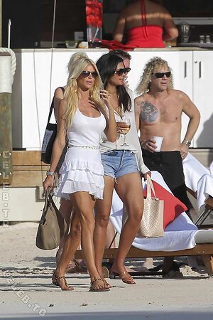 Victoria Silvstedt leaked photo #48