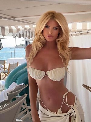 Victoria Silvstedt Nude Leaked Photo #50