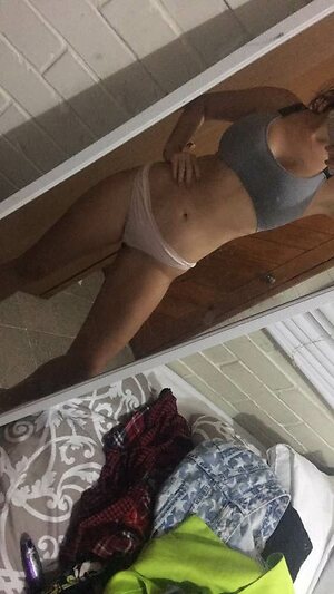 Victoria V. leaked photo #6