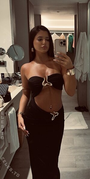 victorija.ic Nude Leaked Photo #2