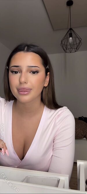 victorija.ic Nude Leaked Photo #6