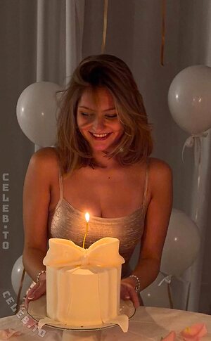 Videozeugs Nude Leaked Photo #50