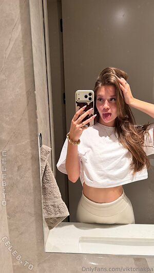 Viktoriakpa Nude Leaked Photo #47