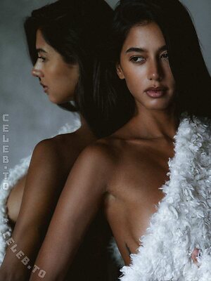 Viktoriia Pandei photo
