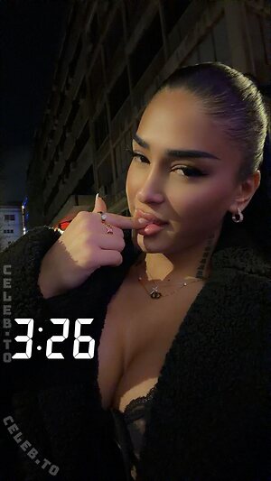 Vinoschh Nude Leaked Photo #3