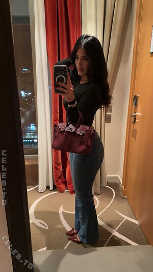 Vinoschh Nude Leaked Photo #5