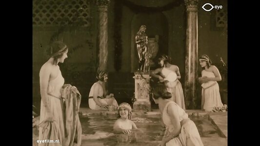 Vintage Mainstream Films with nudity or near nude scenes leaked photo #25
