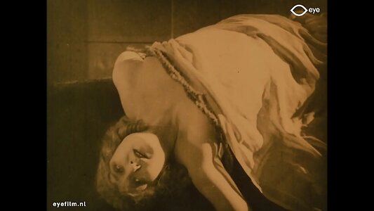 Vintage Mainstream Films with nudity or near nude scenes leaked photo #39