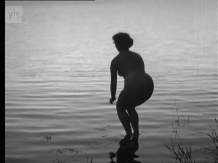 Vintage Mainstream Films with nudity or near nude scenes leaked photo #86